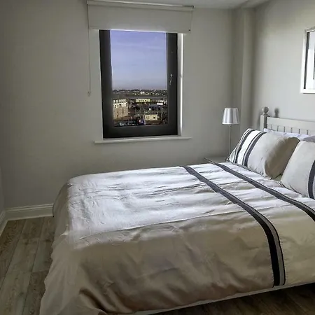 公寓 Penthouse With Rooftop Terrace *